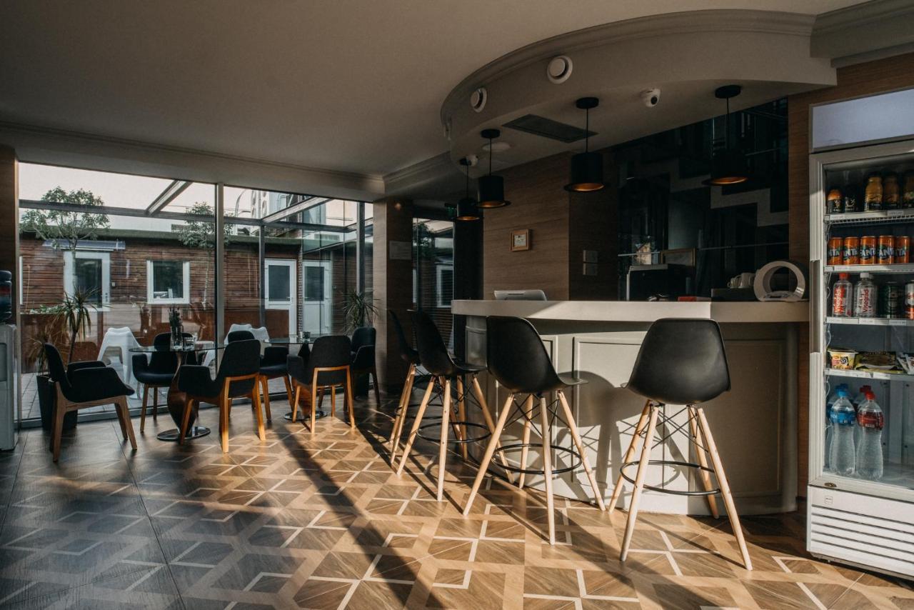 Aquapark Design Rooms Szeged Esterno foto